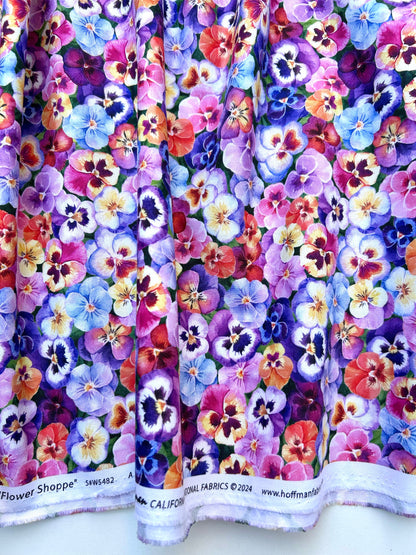 Tela de Algodón Primaveral Flor de Pensamiento Multicolor